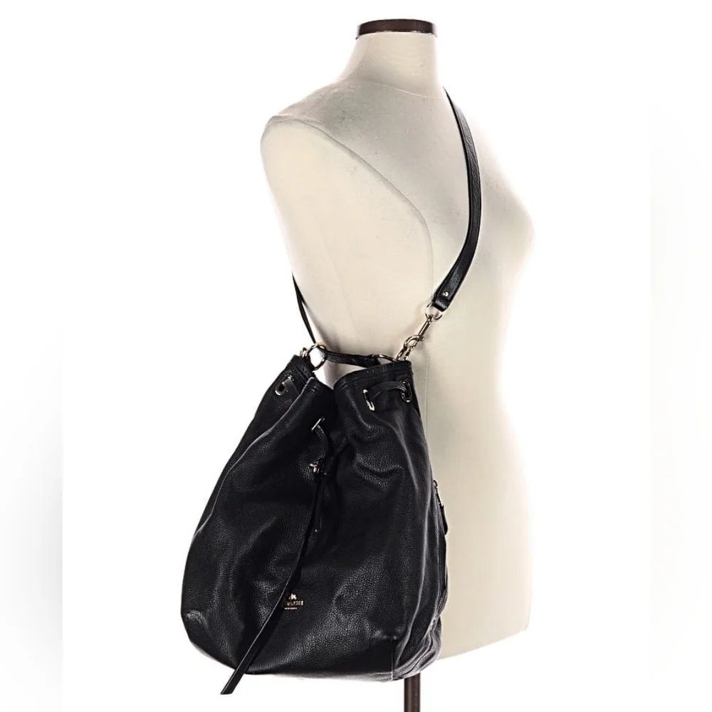 Coach Black Leather Drawstring Bucket Shoulder Bag Avery Pebble Leather